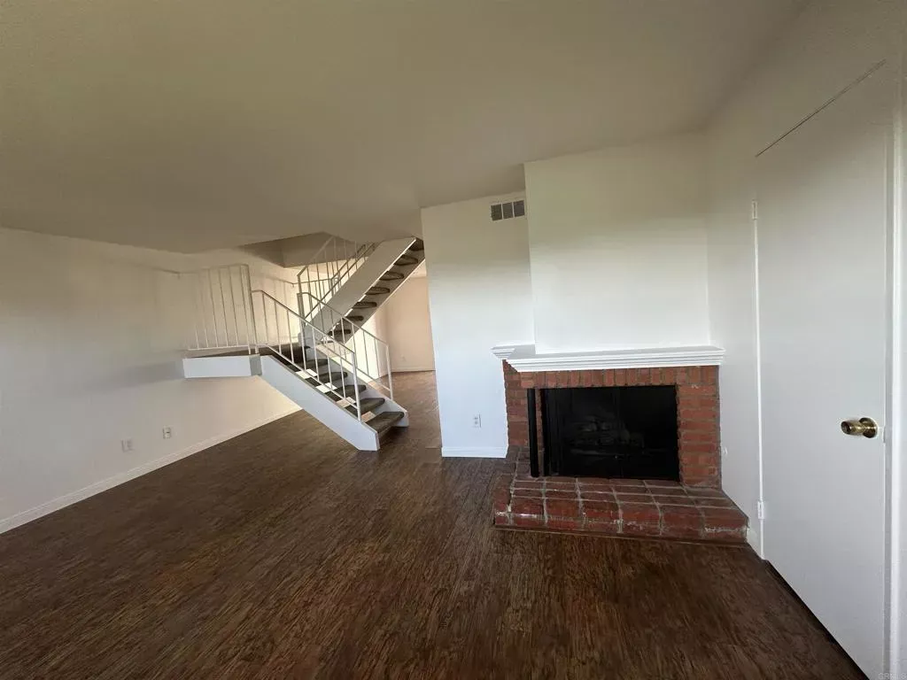 Property Photo:  859 Del Mar Downs Road  CA 92075 