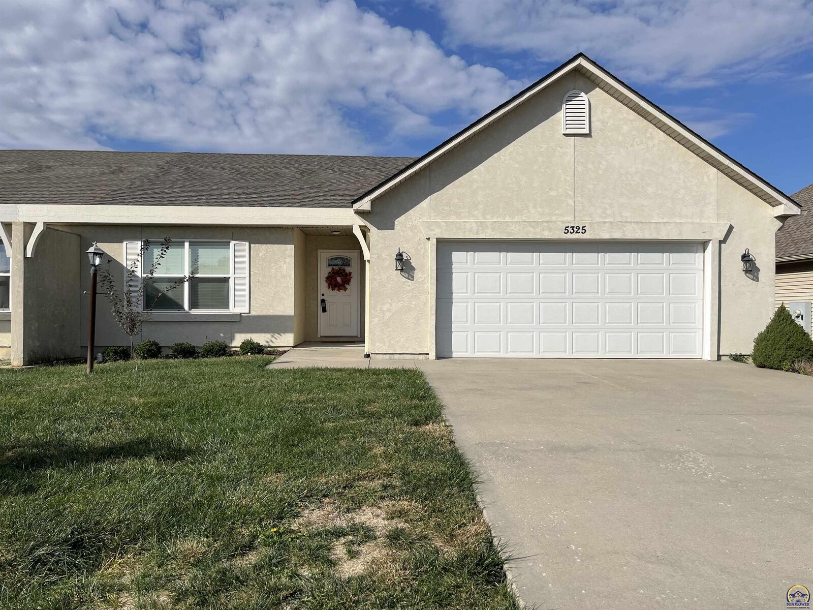 Property Photo:  5325 NW Lana Ct  KS 66618 