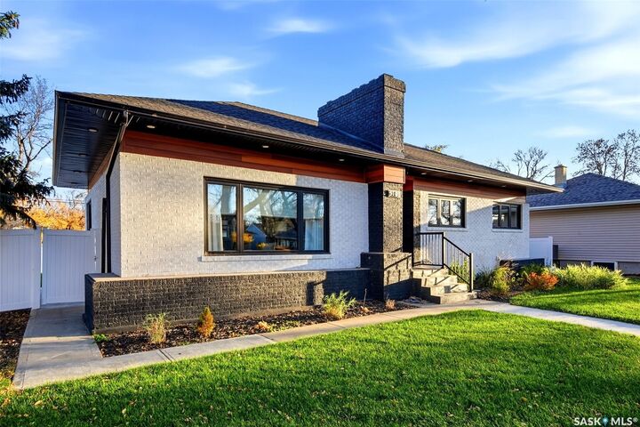 Property Photo:  3105 Assiniboine Avenue  SK S4S 1E4 