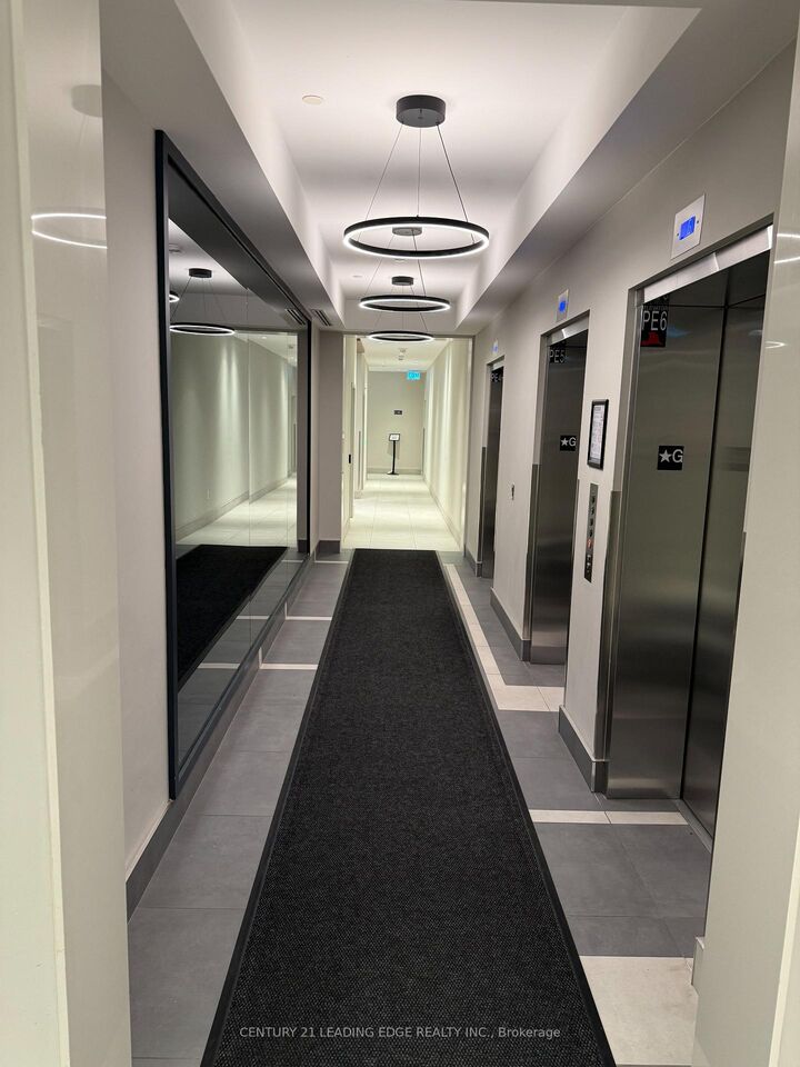 Property Photo:  3260 Sheppard Avenue 2702  ON M1T 0B5 