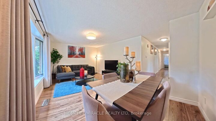Property Photo:  380 Grangewood Drive  ON N2K 2E6 