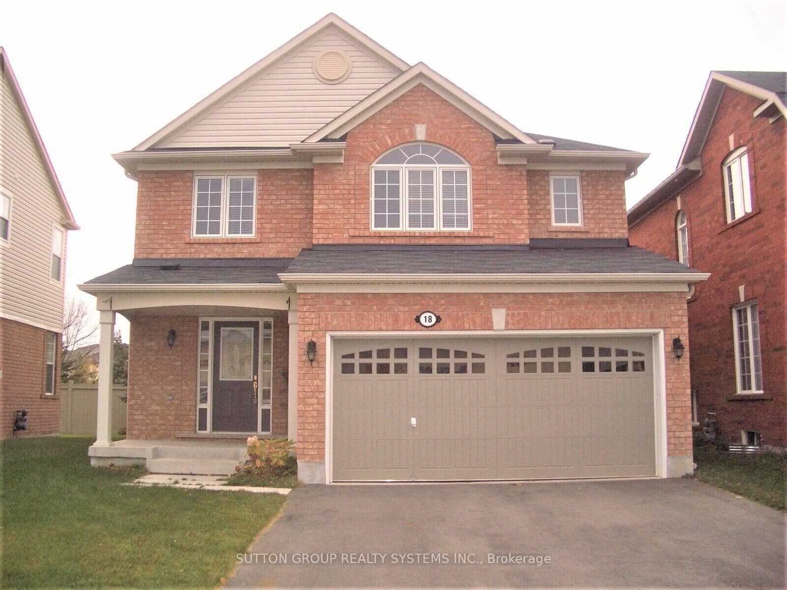 Property Photo:  18 Worthington Avenue Lower  ON L7A 1M9 