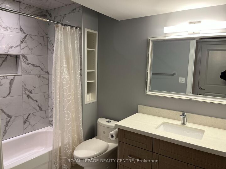 Property Photo:  522 Nanak Road Basement  ON L5B 3X2 