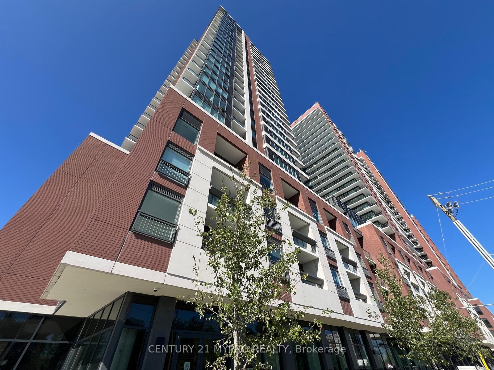 Property Photo:  4010 Eglinton Avenue W 2003  ON M9A 0G5 