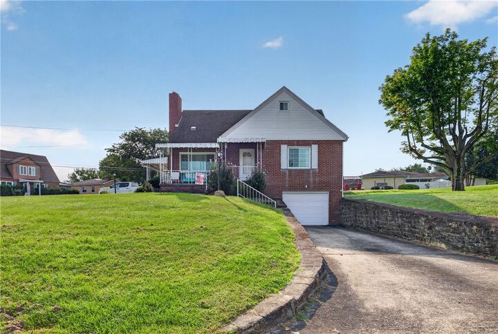 Property Photo: 1005 Josephine St PA 15417