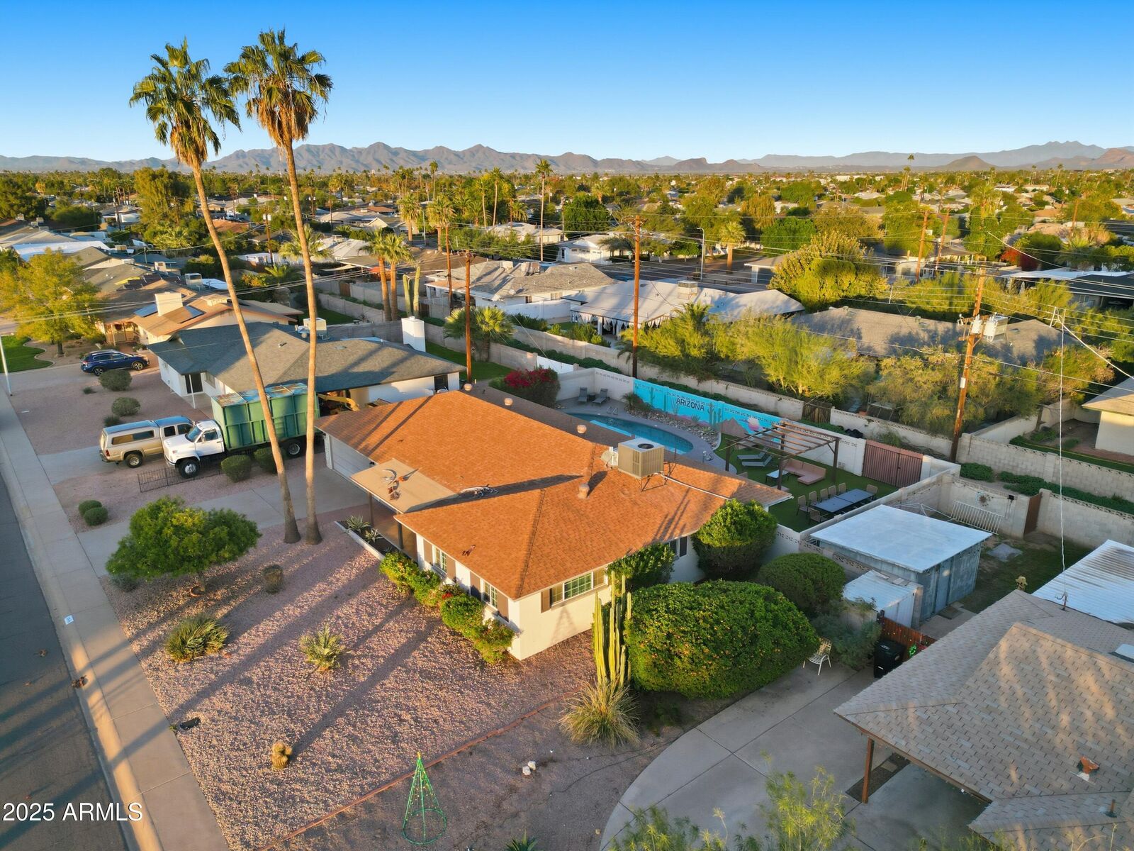 Property Photo:  2501 N 81st Way  AZ 85257 