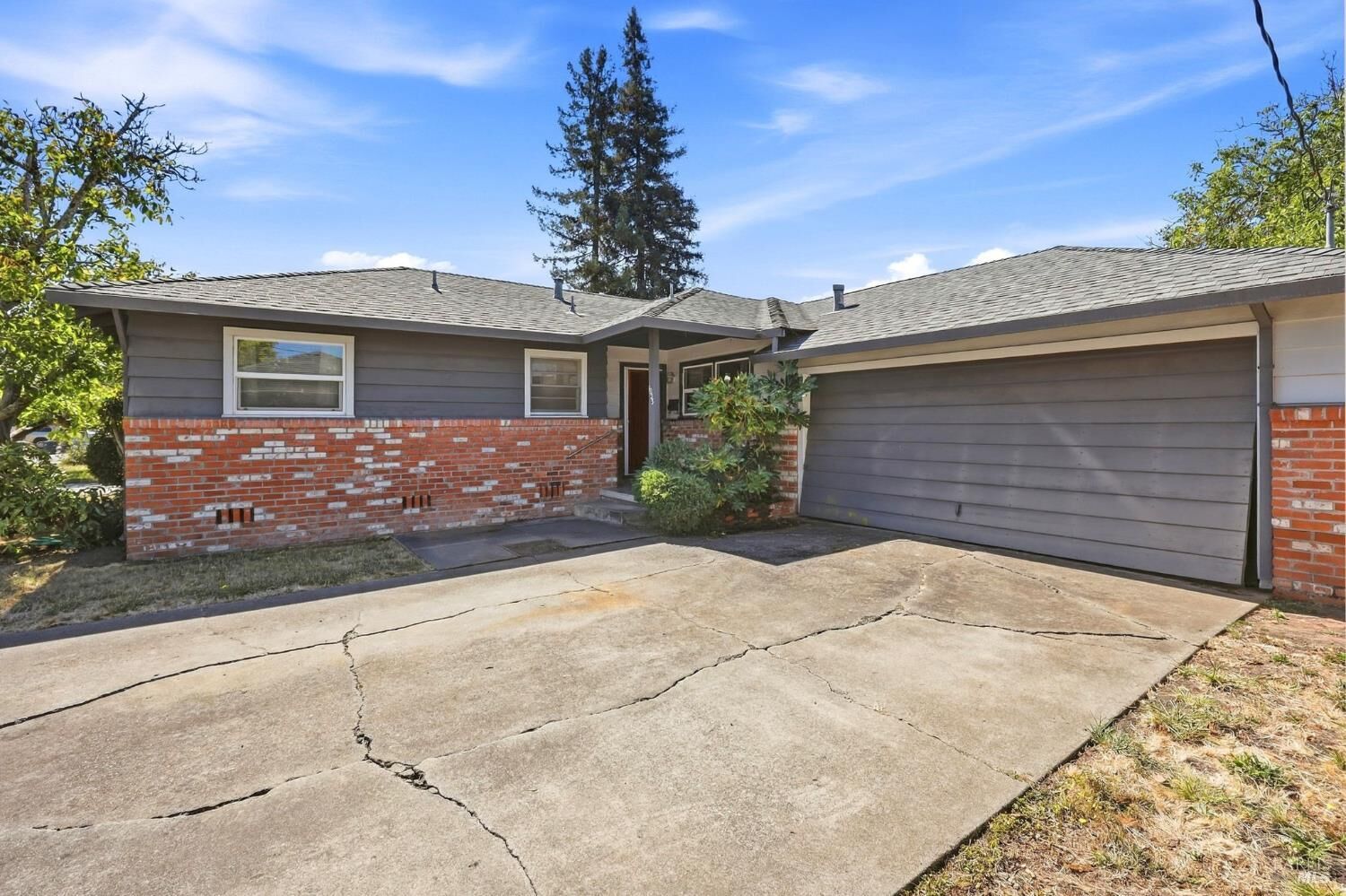 Property Photo:  1023 Michigan Drive  CA 95405 