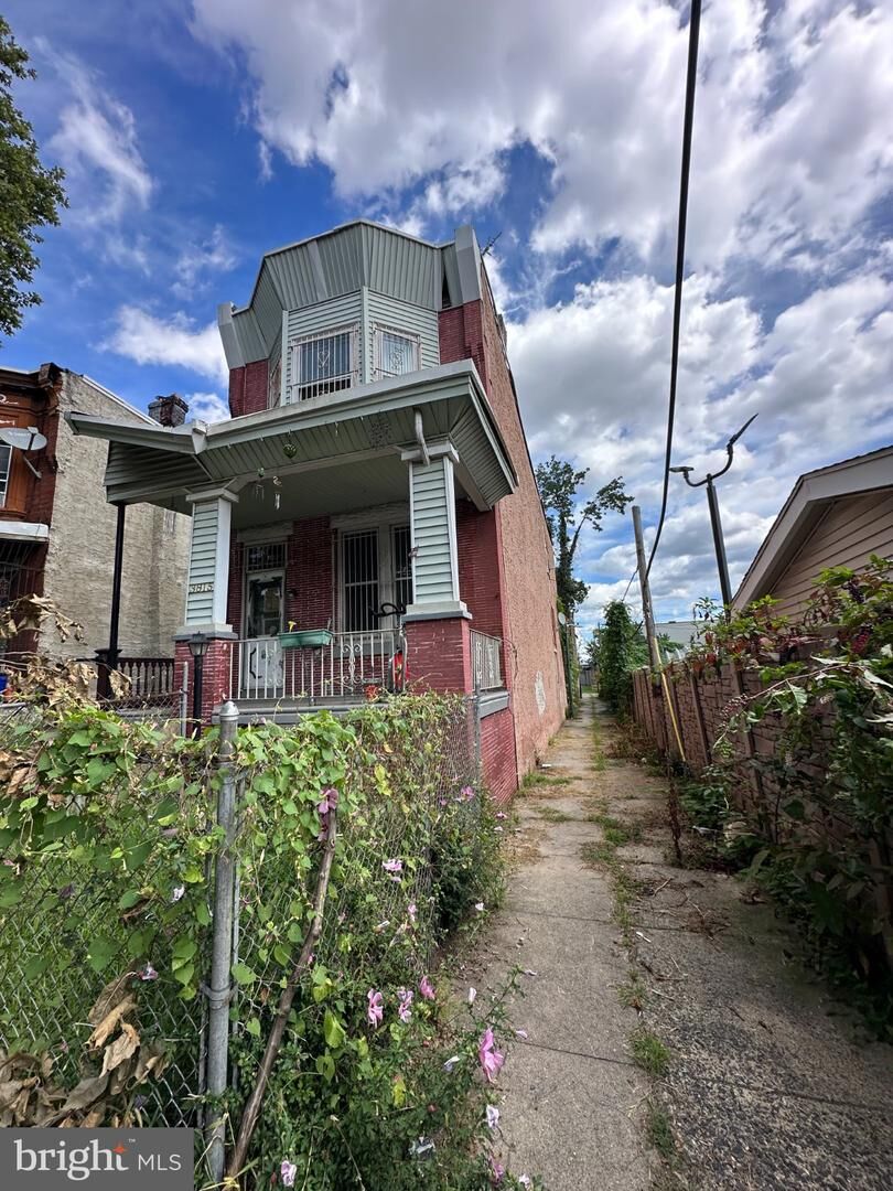 Property Photo:  3815 N Park Avenue  PA 19140 