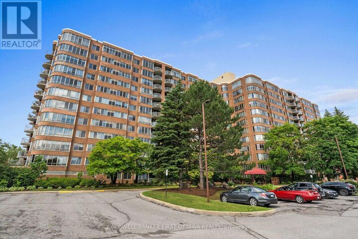 Property Photo: 100 Grant Carman Drive 506 ON K2E 8B8