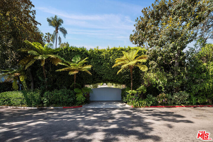 Property Photo:  101 Bel Air Rd  CA 90077 