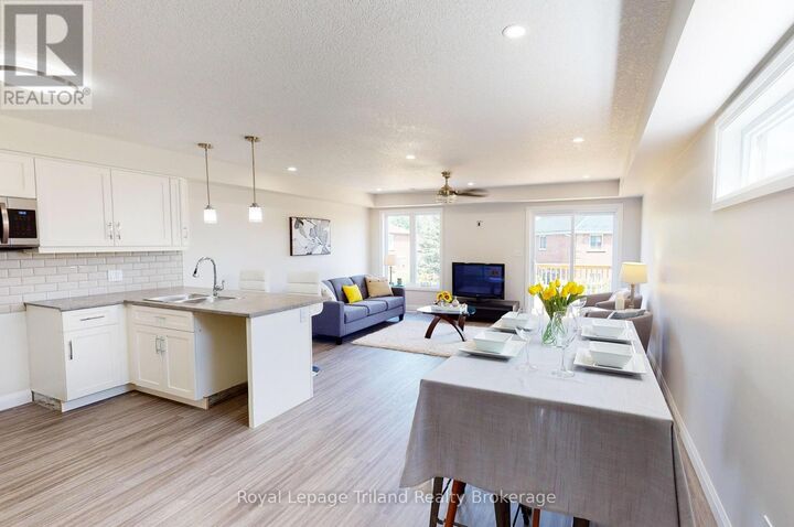 Property Photo:  133 Wimpole Street Unit A  ON N0K 1N0 
