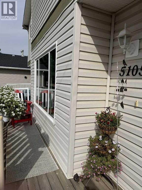 Property Photo:  5105 54 Street  AB T1G 1N1 