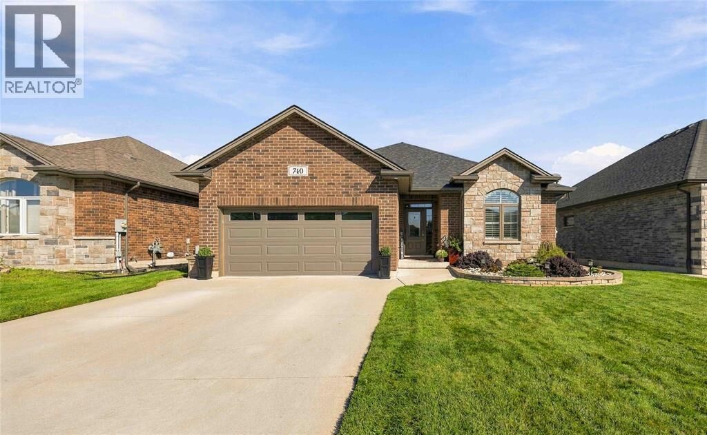 Photo de la propriété:  740 Remington Court  ON N7S 0C4 