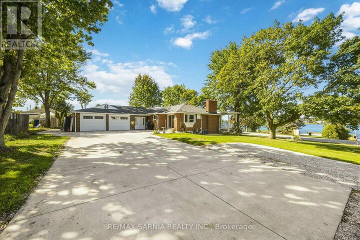 Property Photo: 1186 St. Clair Parkway ON N0N 1M0