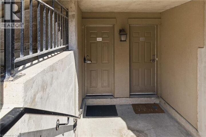 Property Photo: 2420 Baronwood Drive 9-01 ON L6M 0X6