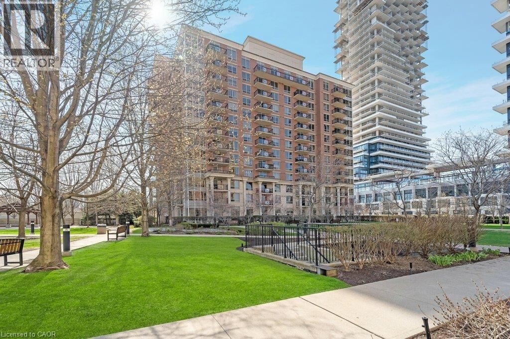 Property Photo:  1103 Leslie Street 701  ON M3C 4G8 