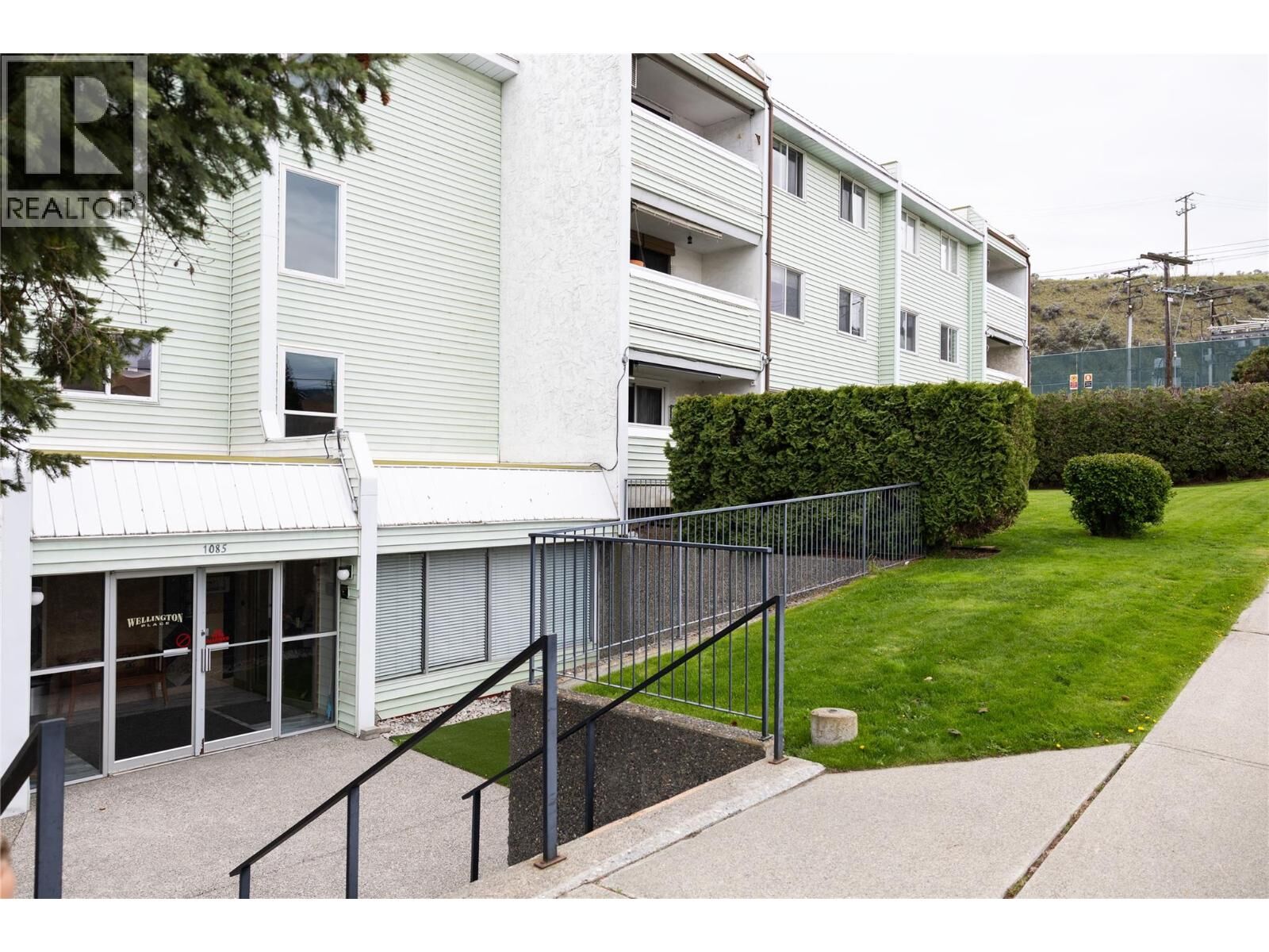 Property Photo:  1085 12th Avenue 107  BC V2C 6A2 
