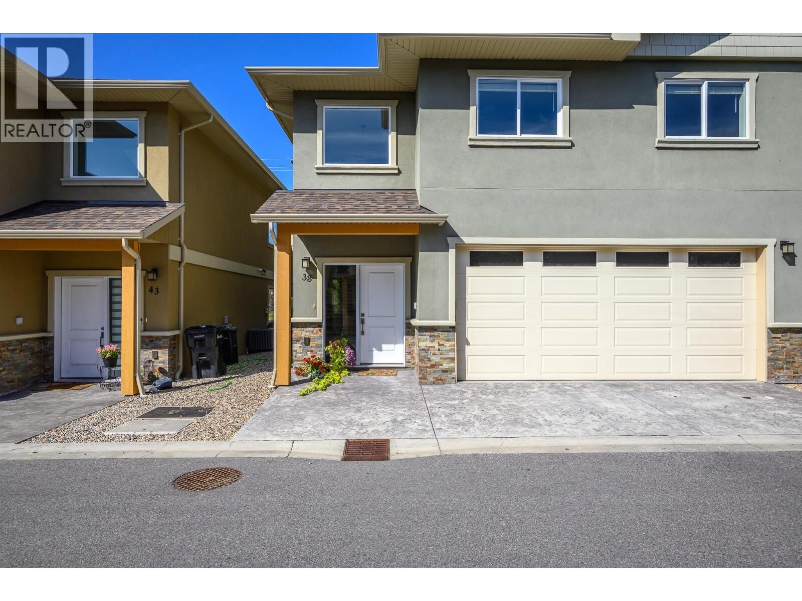 Property Photo: 6600 Okanagan Avenue 38 BC V1H 2K6