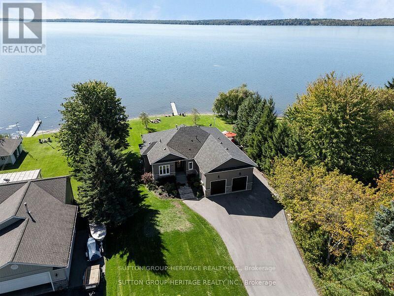 Property Photo:  52 Hillside Drive  ON K0M 2C0 