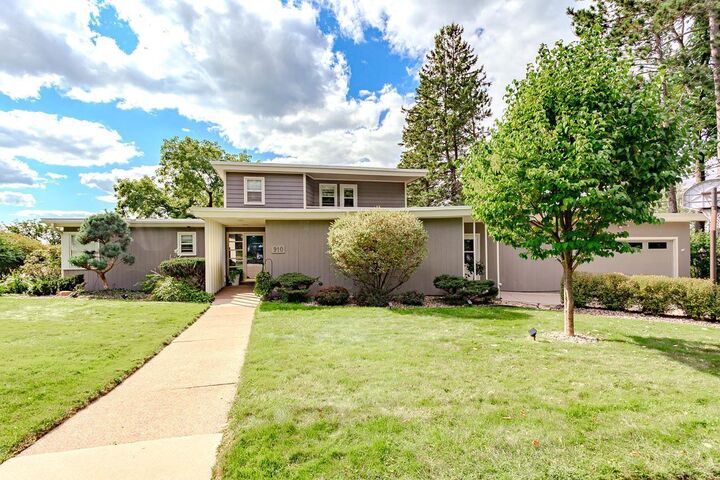Property Photo: 910 N 13th Street WI 54403