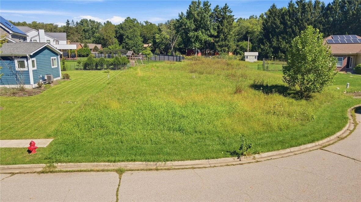 Property Photo:  415 Stewart Drive  OH 45387 