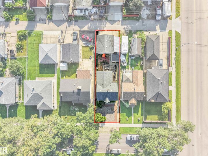 Property Photo:  12209 94 Street NW  AB T5G 1K2 