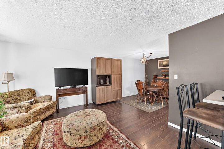 Property Photo:  3724 54 Street  AB T9A 2L2 