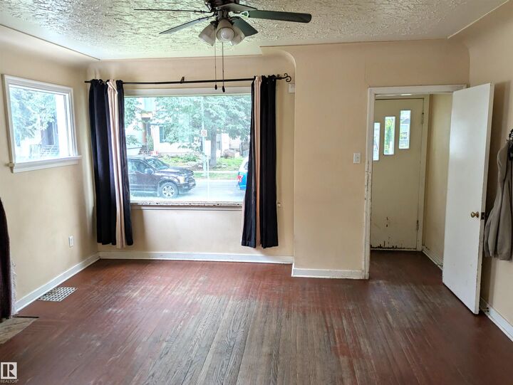 Property Photo:  11412 85 Street NW  AB T5B 3C9 