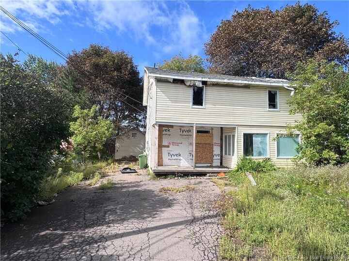 Property Photo: 106 Braemar Drive NB E1A 3C3