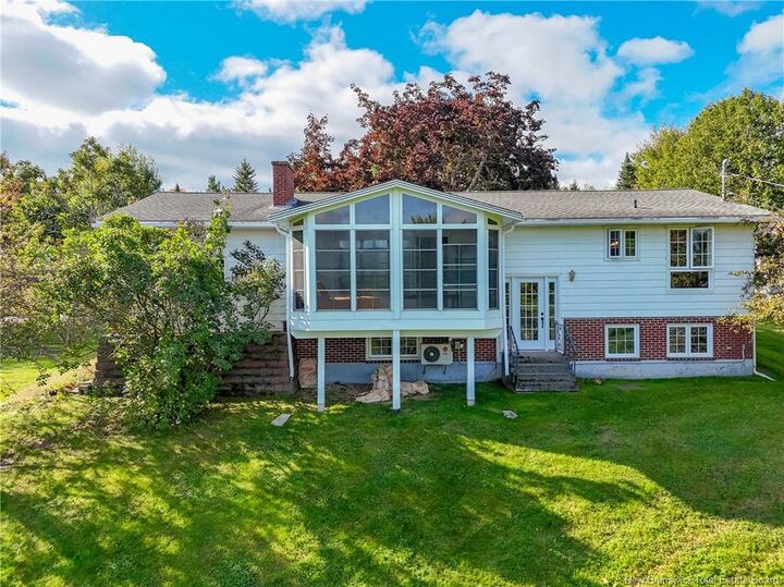 Property Photo:  9 Tulip Street  NB E3C 1L4 