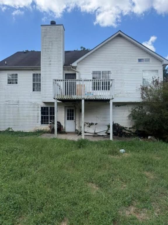 Property Photo:  1582 Isleworth Circle  GA 30349 