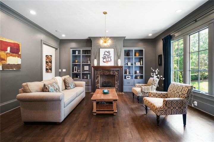 Property Photo: 4207 Glengary Drive NE GA 30342