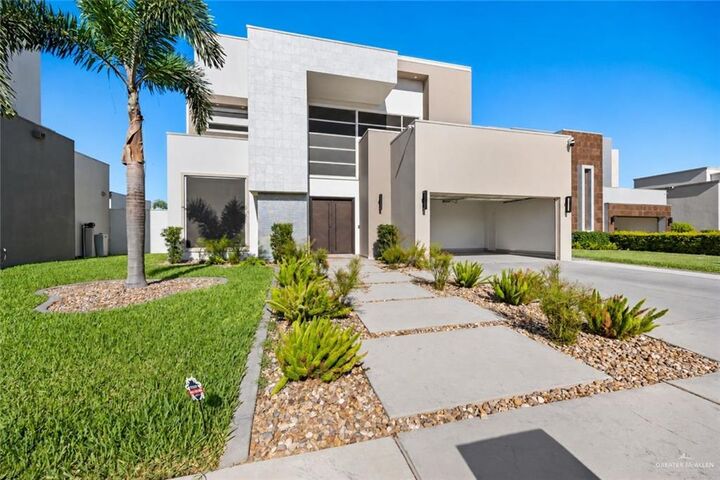 Property Photo:  200 S Grovewood Avenue  TX 78572 