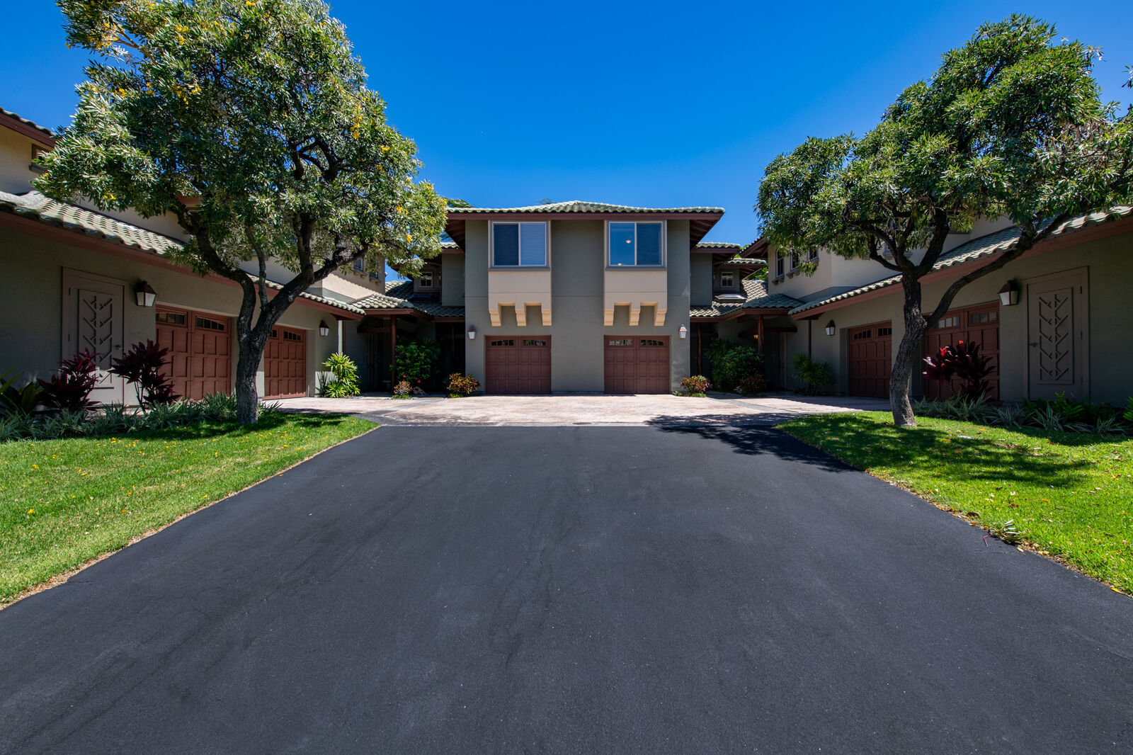 Property Photo:  68-1125 N Kaniku Dr 1604  HI 96743 