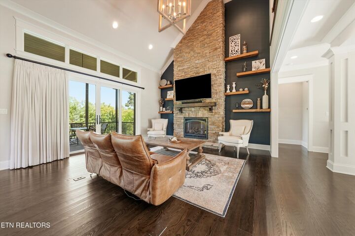Property Photo: 404 Stone Villa Lane TN 37934