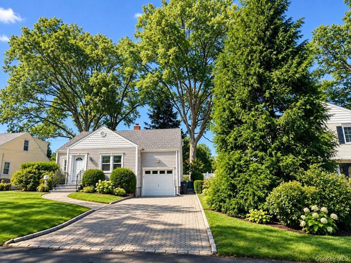 Property Photo: 60 Topland Road NY 10605