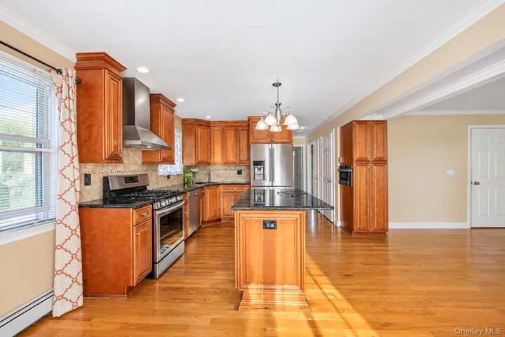 Property Photo: 27 Colony Street NY 11801