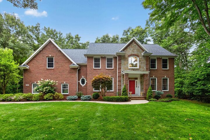 Property Photo:  2384 E Cardinal  MI 48642 