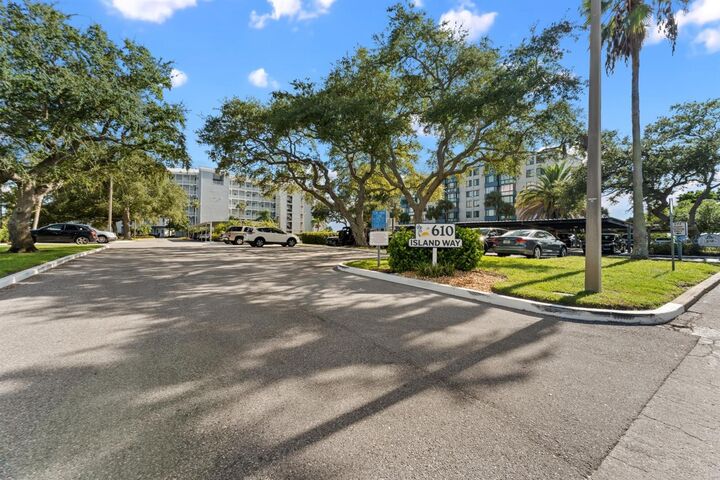 Property Photo:  610 Island Way 408  FL 33767 
