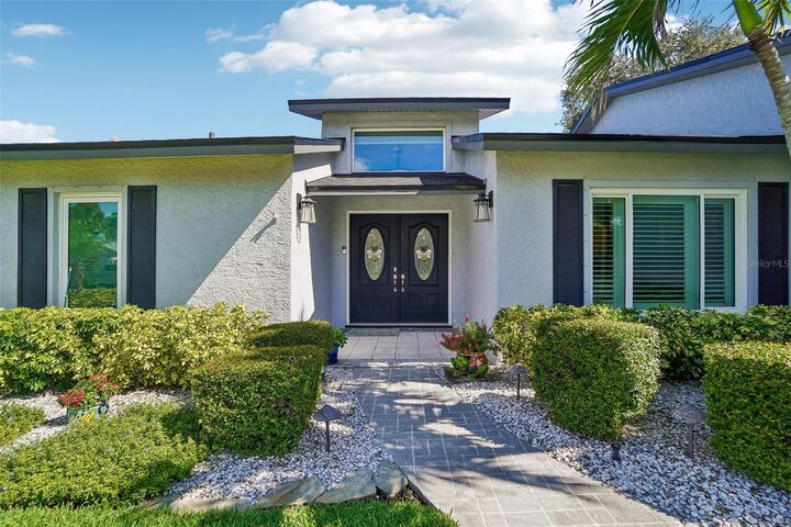 Property Photo:  971 Cortland Way  FL 34683 