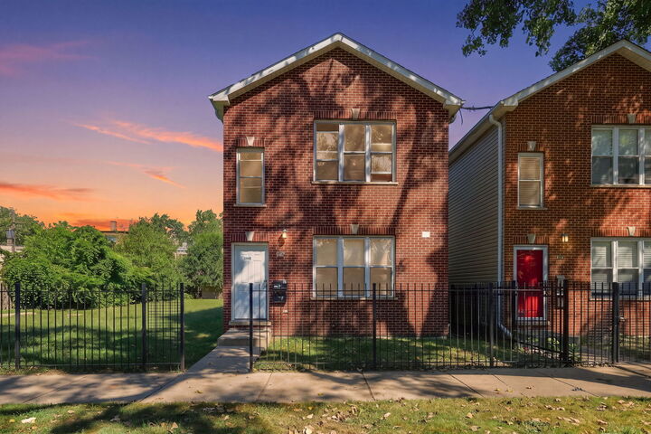 Property Photo: 1342 E 73rd Street 1 IL 60619