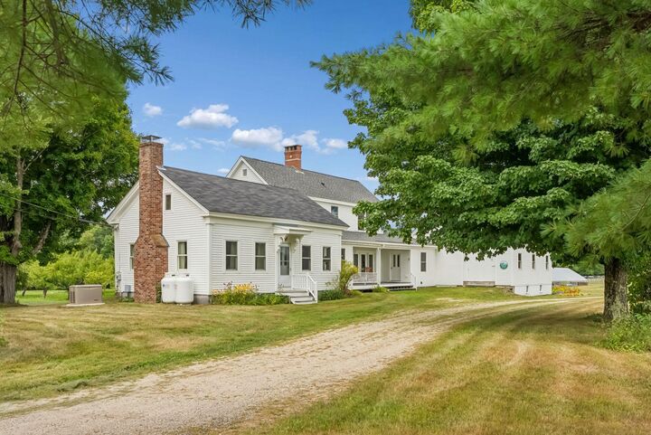 Property Photo:  496 Davis Road  ME 04222 