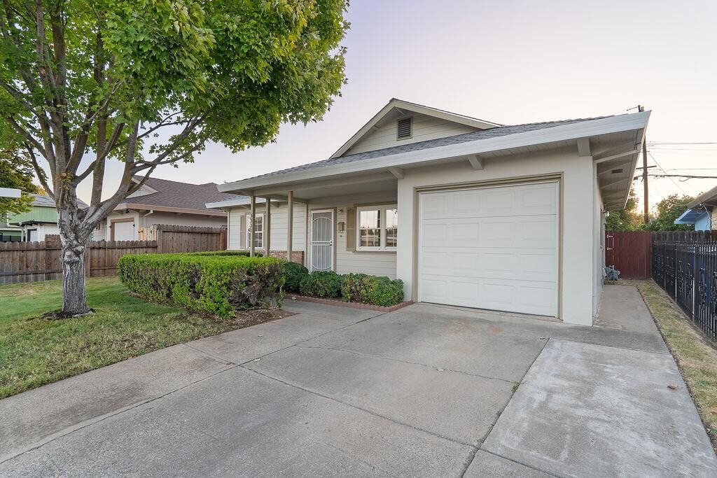 Property Photo:  5511 Alcott Drive  CA 95820 