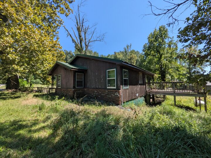 Property Photo:  251 Mermie Rd  KY 42048 