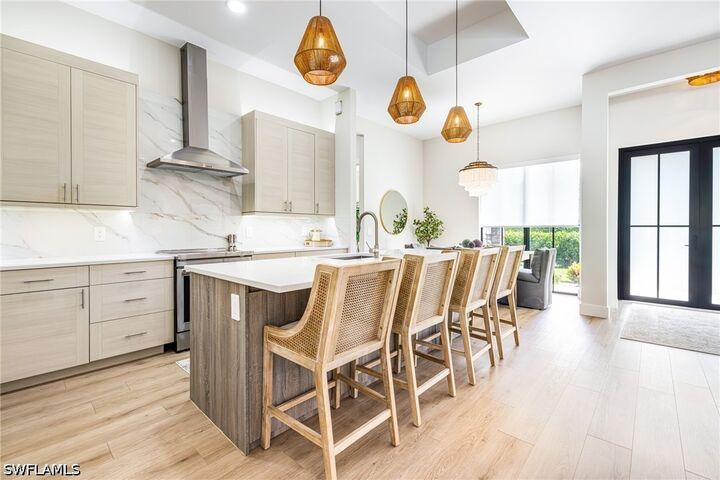 Property Photo:  167 Burning Tree Drive  FL 34105 