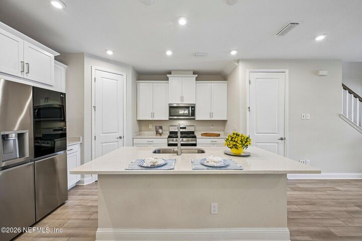 Property Photo: 3488 Oystercatcher Way FL 32224