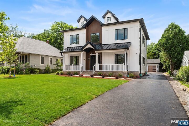 Property Photo:  526 Doremus Avenue  NJ 07452 