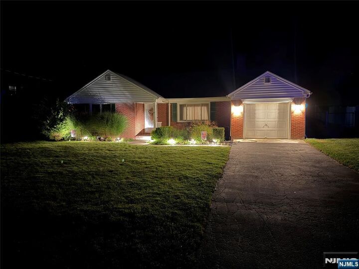 Property Photo:  47 Grove Street  NJ 07438 