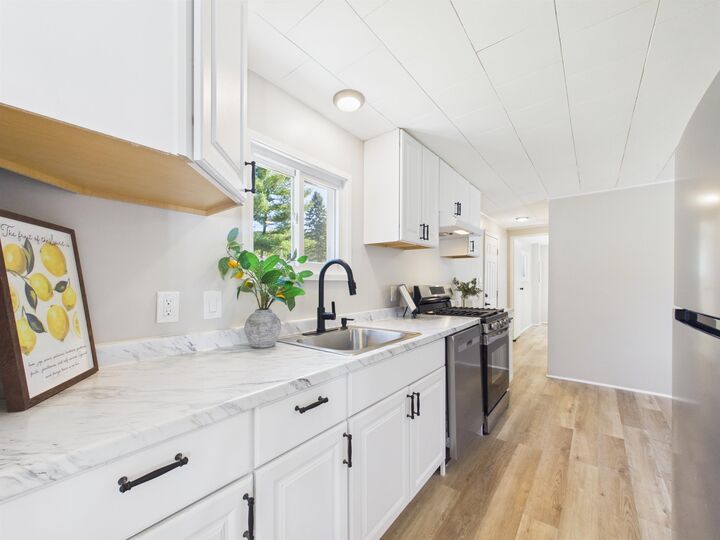 Property Photo: 11 Finch Street NH 03431