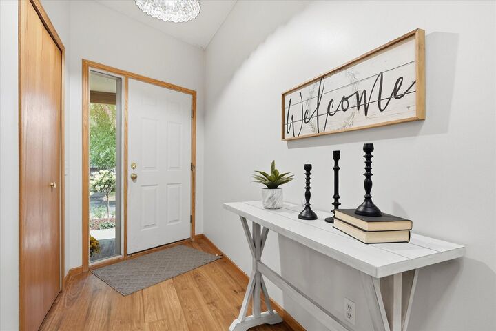 Property Photo:  1904 Lincoln Street S 1904  MN 55057 